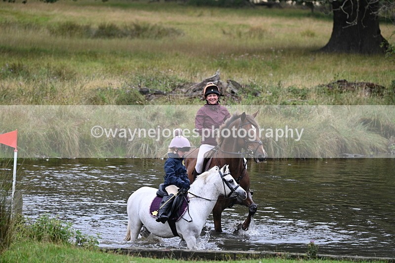 WJ7_6461 - Time at Water 09:30 to 10:00