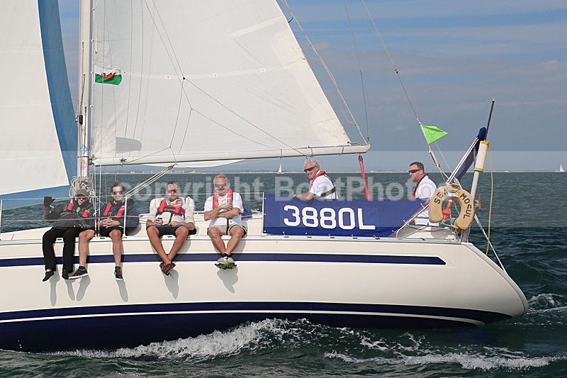 150627 BAVARIA 32H B32 3880L WT7A0969_S - ROUND THE ISLAND RACE - SATURDAY 27th JUNE 2015