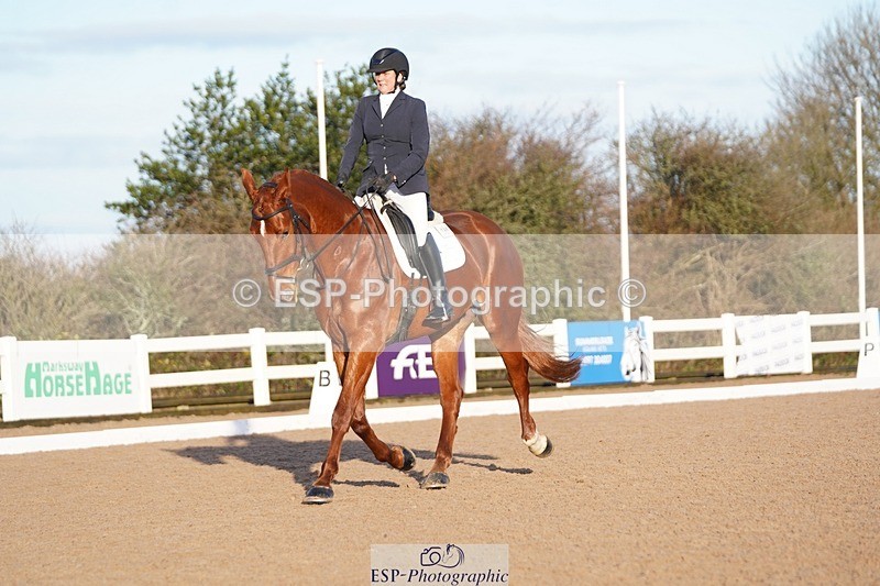 241214-104140-00237 - 136-NATALIE.PASSMORE-U.Legend