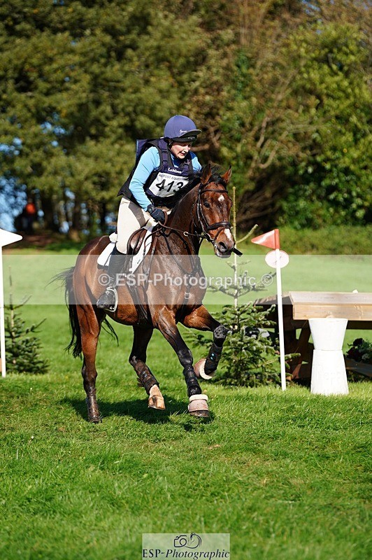 241026-122104-13232 - 413-Sophie.Westmore-CALCOURT.LEONARDO