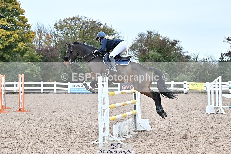 251015-150408-00830 - Cls 6 Foxhunter and 1.20m Open
