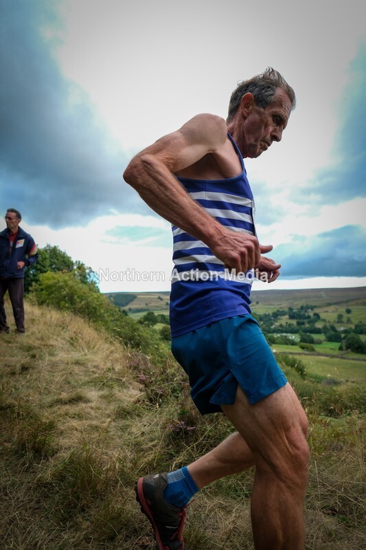 DSCF5311 - Reeth Fell race seniors