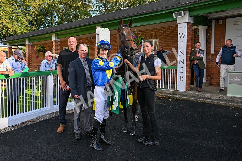 140926-Race 5-Mo Anam Chara-3288 - Race 5 4.21pm decronhorsecare.co.uk Handicap