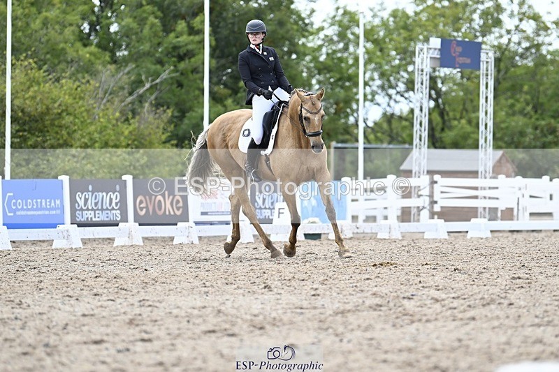 250907-170005-10849 - 054-Amy.Louise.LloydDiva.Royale