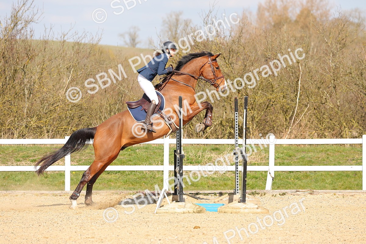 SBM_001412 - Class 4 - Senior Newcomers - 1.10m