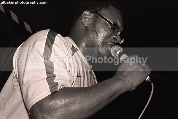 12 ty - Friends & Family @ the-roadhouse 18.10.03