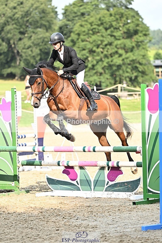 240818-092958-03404 - Cls 8A Snr British Novice