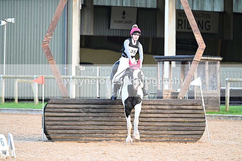 WJ7_7111 - Time 17:12 to 17:30