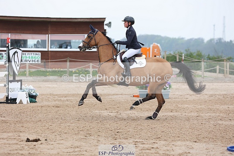 250424-125209-05605 - Cls 1 - 2 Star Small Tour