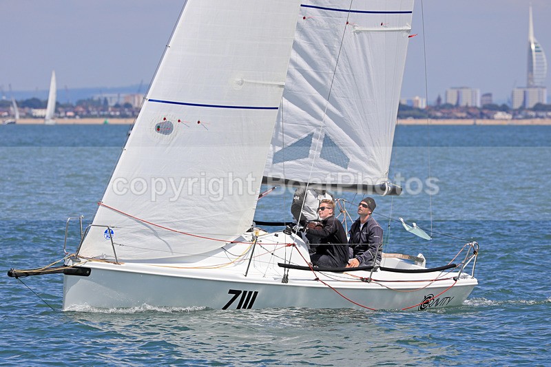 170701 GRAVITY GBR7111 RTI_3625 - ROUND THE ISLAND 2017