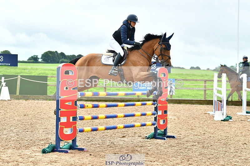 230805A-120634-00332 - Cls 3 Snr Foxhunter & 1.20m Open