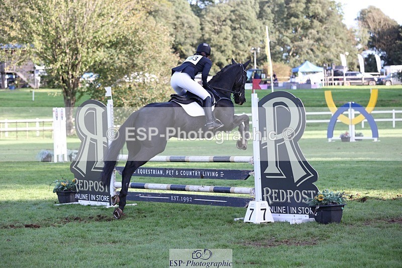 231022-155258-29994 - 563-SOUTHPAW-Kaia.Land-TrotUp+SJ