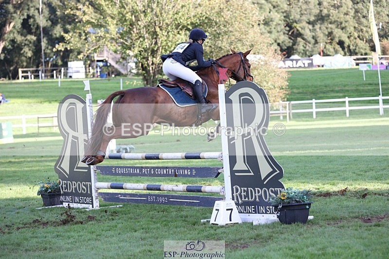 231022-155643-30028 - 564-JANA.DE.CAVAIGNAC-Rosie.Kendall-TrotUp+SJ