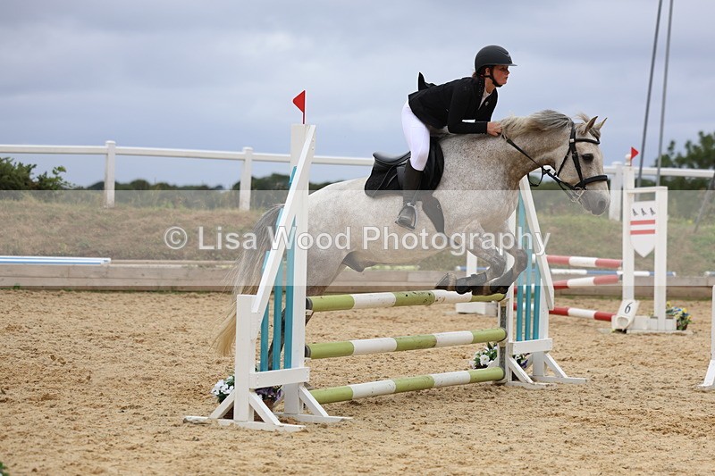3E7A7050 - Class 13: Pony British Novice/80cm open