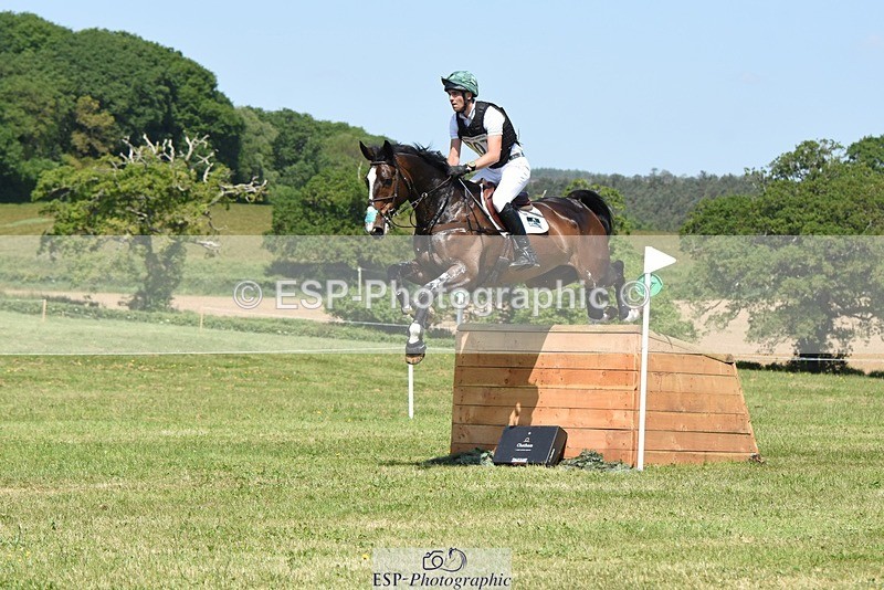 230527-112438-08842 - 307-PENHILLS_CANDY_MAN-Max_Warburton-XC