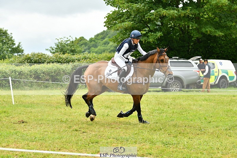 250524A-112822-09290 - B-364-Yasmin.Ingham-KINDA.CORVETTE