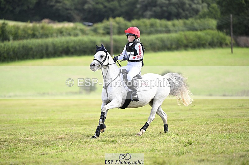 240825X-105646-31492 - 70cm XC 10.00 to 11.00