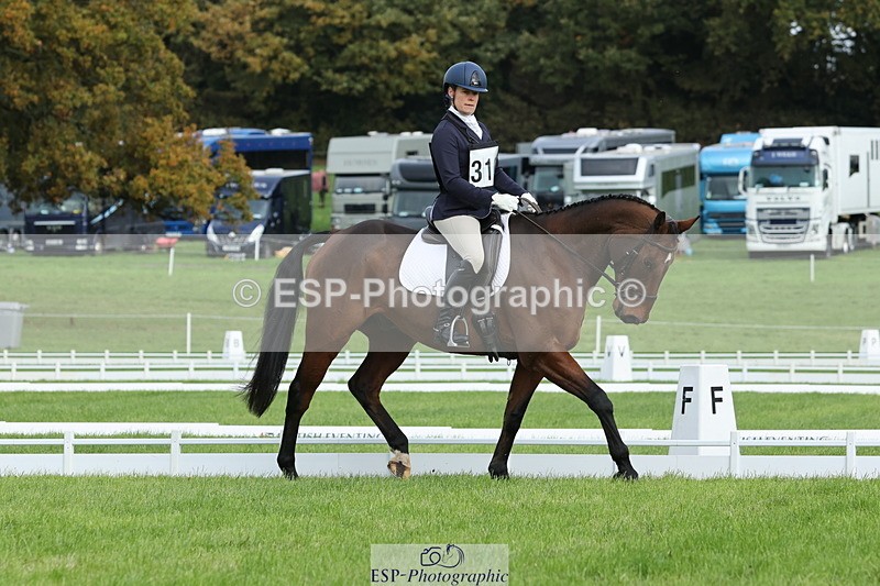 251023A-111918-03283 - D-312-Laura.Sharpe