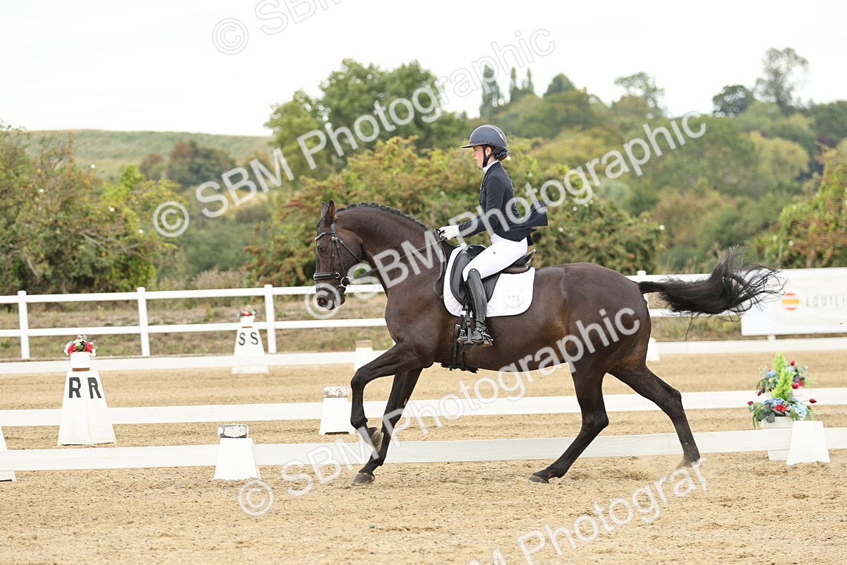 SBM_006605 - Class 21 - Medium 5 Bronze - 9.08-9.48