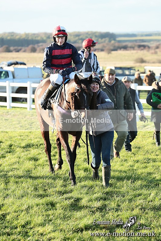 PtP 301125  0801 - Hursley Hambledon Point-to-Point Larkhill Racecourse 30/12/2025