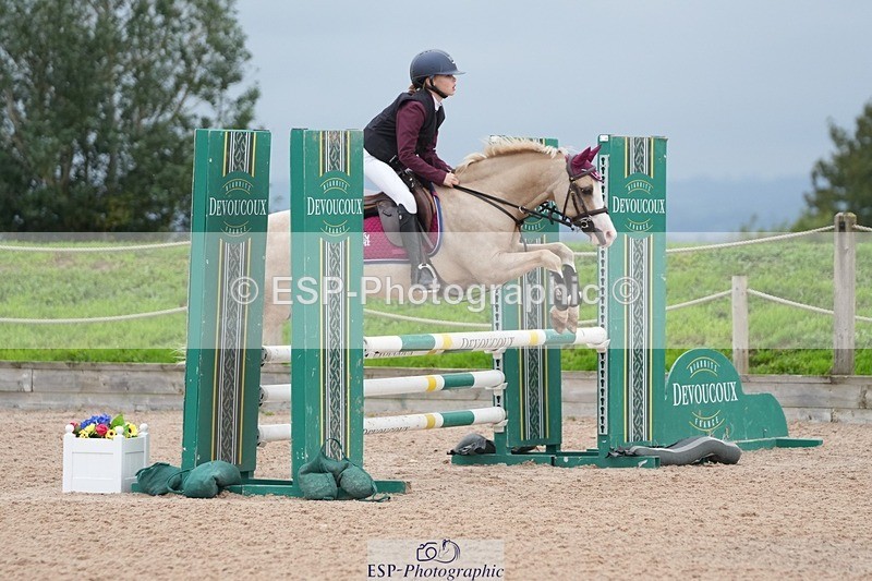 250920-103119-00638 - Cls 5 Pony British Novice and 80cm