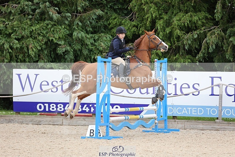 240615-160918-02219 - Cls 9&10 Club and Schools 70cm