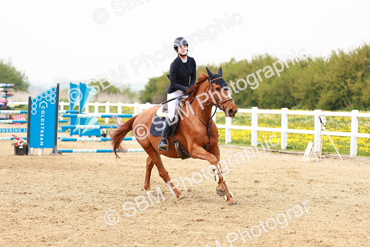  - Class 18 - Senior Newcomers - 1.10m