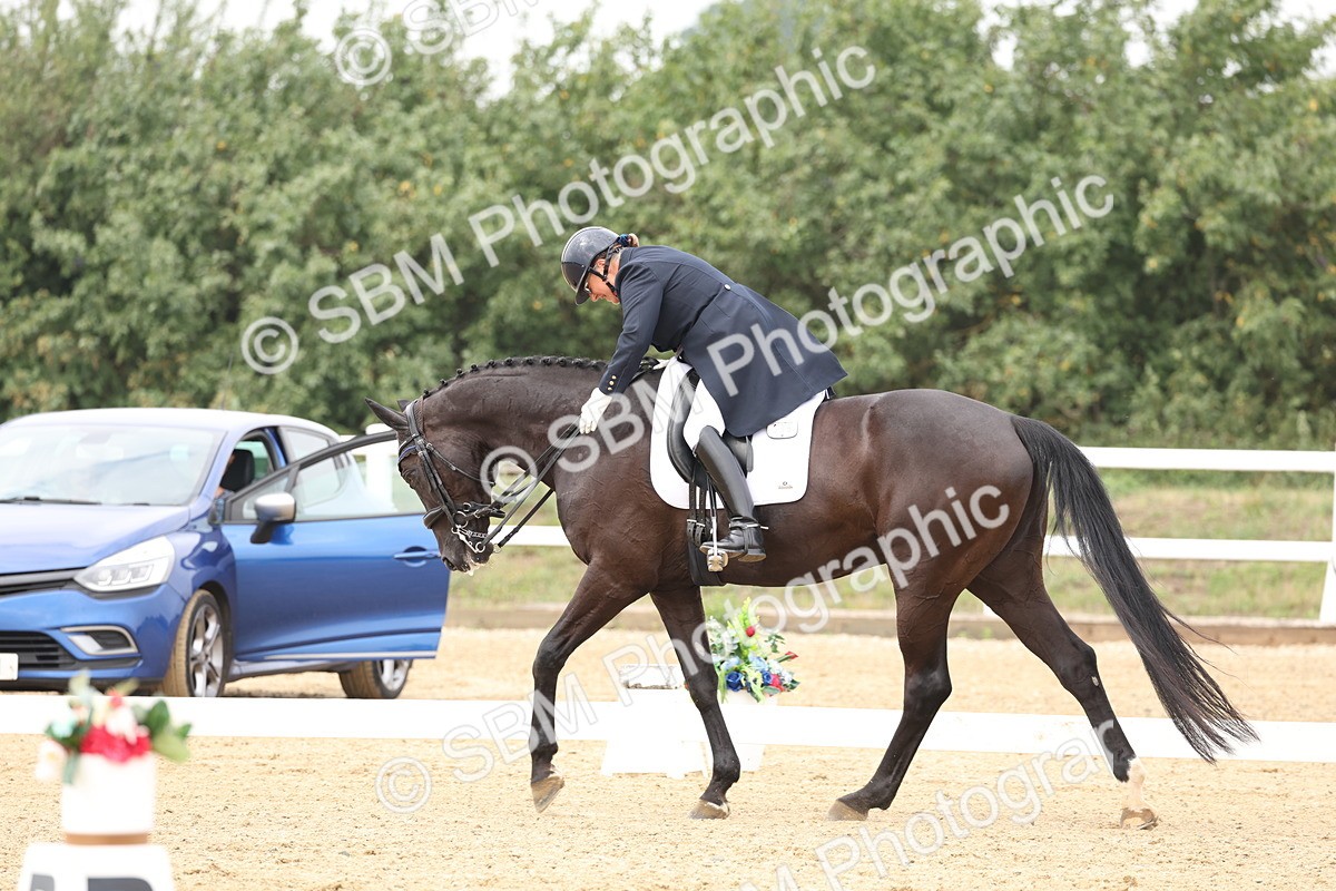 SBM_008146 - Class 10 - FEI INT I - 16.10-16.50