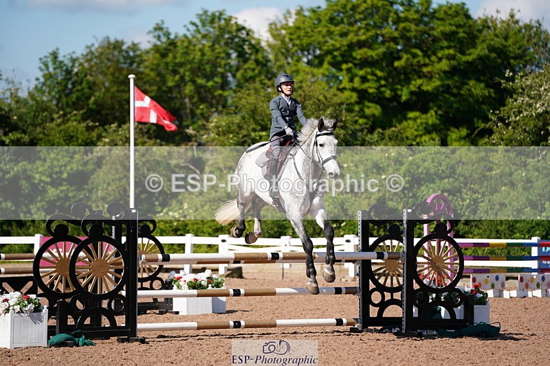 240525A-085358-04925 - Cls 13 Snr 1.05m and 1.10m