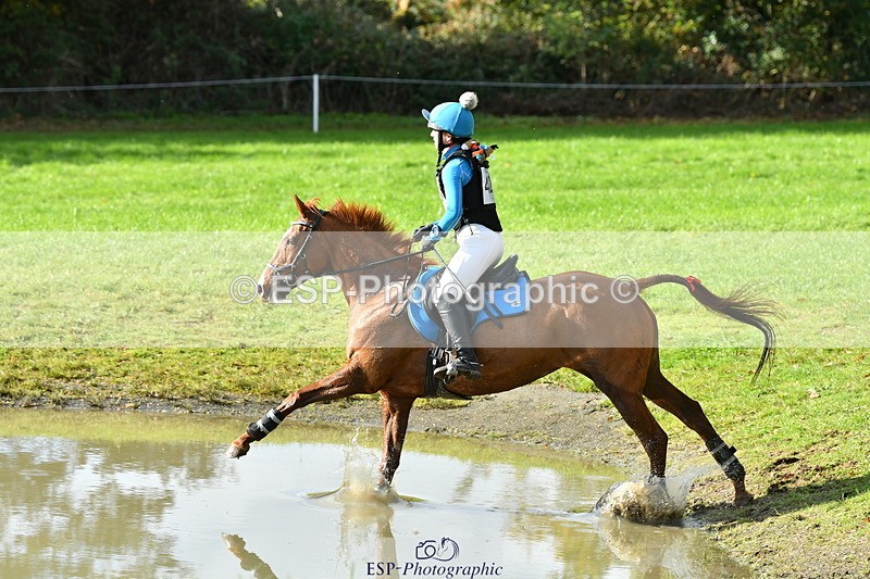 251025A-123523-19702 - F-425-Beth.Jones