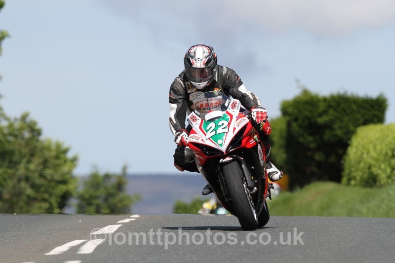 Dave Moffitt Jhs Racing Suzuki / JHS Racing - Bikenation Lightweight TT