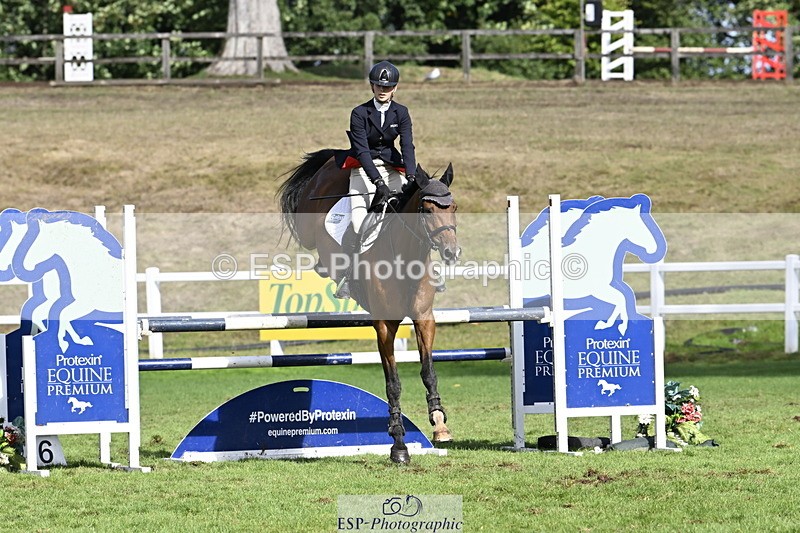 250831A-160627-10992 - Cls 39 Amateur 1.10m Grand Prix