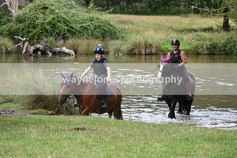 WJ7_3615 - Time at Water 12:15 to 12:50