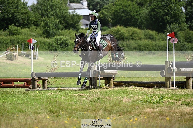 240630-121906-00835 - 905-Grace_Barker-Saddleshack_Sabi