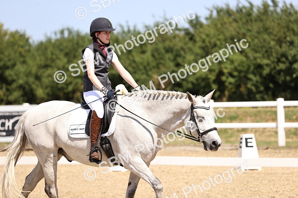 SBM_010586 - Novice 5 - 11.20-12.23