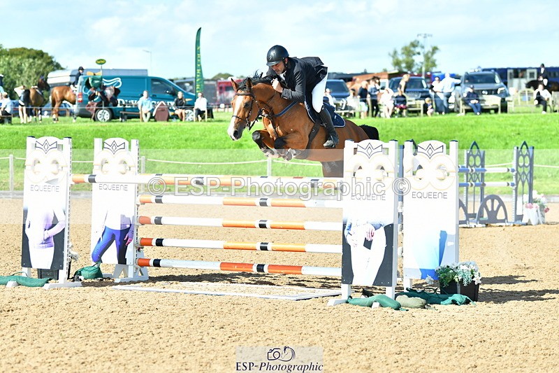 230811A-163518-06220 - Cls 24 Nat 1.30m Open