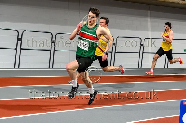 SenInd26-917434 - Track Male Set One