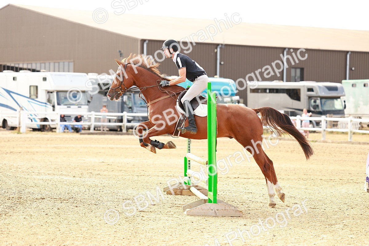 SBM_002117 - Class 8 - Clear Round
