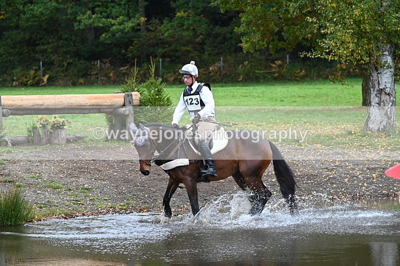 WJ7_4105 - Time 11:49 to 12:11