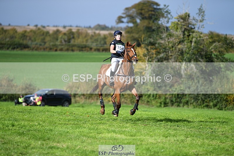 251024A-131802-11971 - B-154-Holly.Law