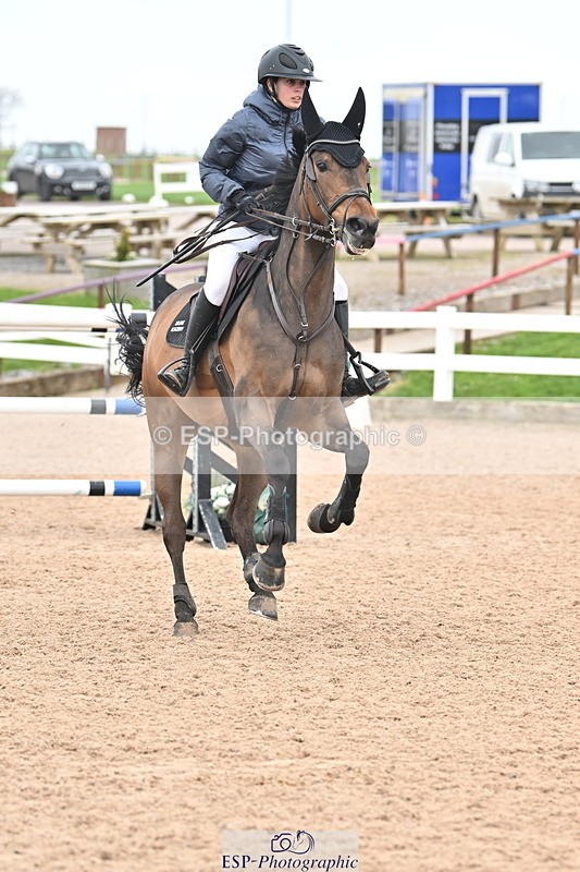 240406A-163242-04405 - Cls 18 National 1.40m Open