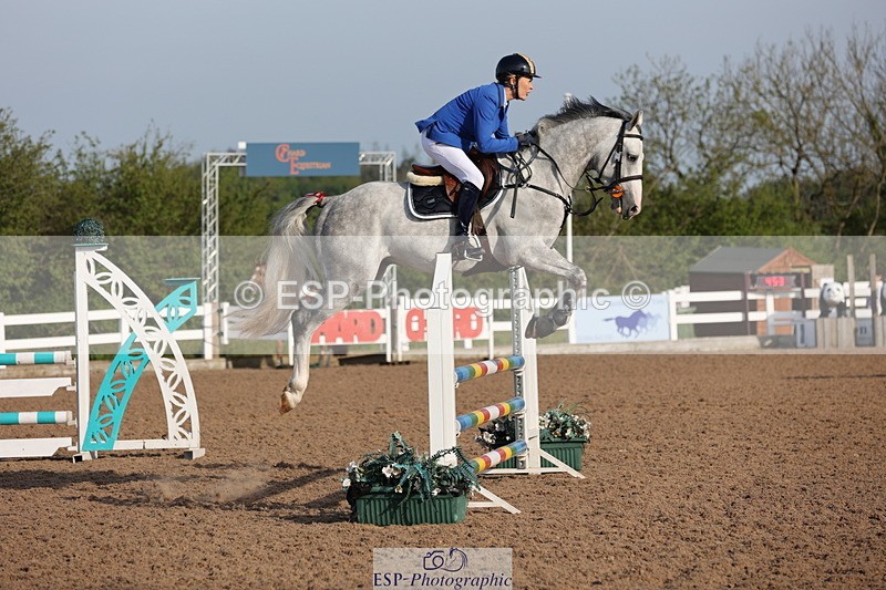 240510A-080157-04039 - Cls 13 British Novice and 90cm Open
