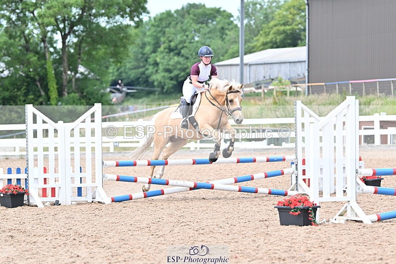 240625A-165855-00357 - Cls 03 & 04 70cm