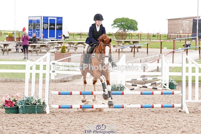 250505-120236-04272 - Cls 18+19 Club and Schools 60cm