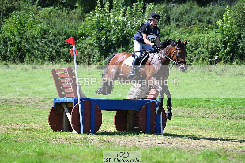 240811A-143821-05515 - 163-