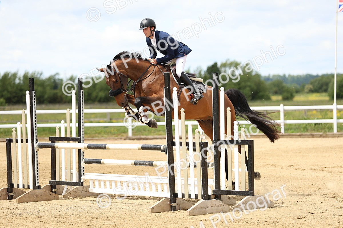 SBM_000728 - Class 3 - Senior Discovery - 1.00m