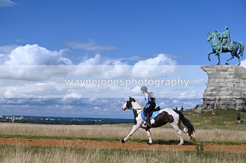 DSC_9988 - Time at Statue 15:11 to 15:58