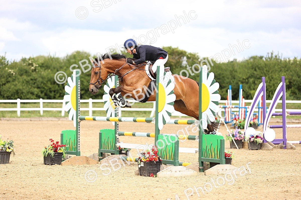SBM_007286 - Class 18 - Senior 1.05m