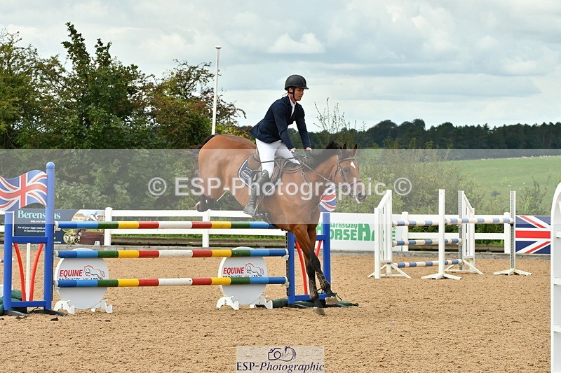 230830A-131126-01064 - Cls 4 Newcomers & Open