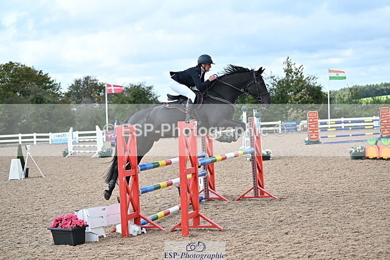 241005A-122620-03609 - SAT Cls 18 1.05m Amateur Quali